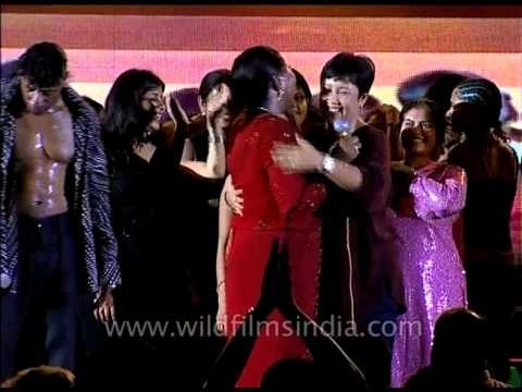 Liz Mitchell performing live in Gurgaon