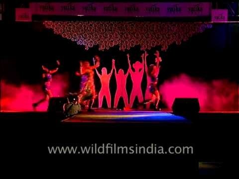 Indian modern dance crew performing in Gurgaon