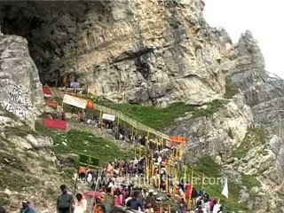 Pilgrims enter the cave of Amarnath