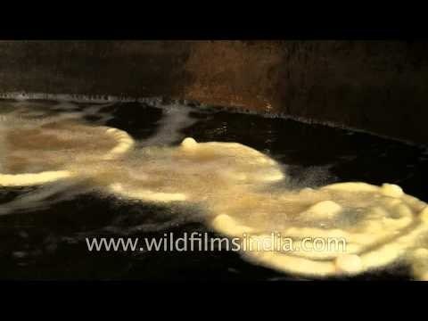 Jalebis being fried in a huge frying pan, Chandni Chowk
