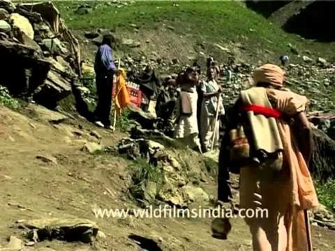Hindu devotees on challenging mountainous terrain towards Amarnath Shrine
