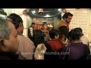 Enter the holy temple of Hanuman and get the sacred Prasad