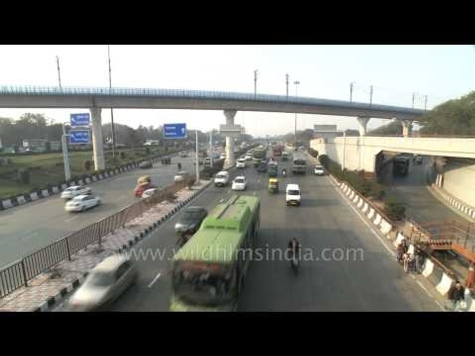 Smooth Traffic in Moti Bagh, New Delhi