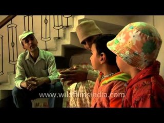 Svetlana Singh - India's tallest iteracting with her kids!