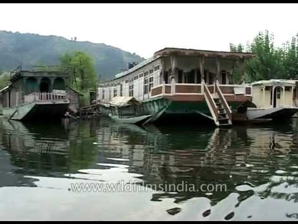House-boats on the Dal lake in Srinagar