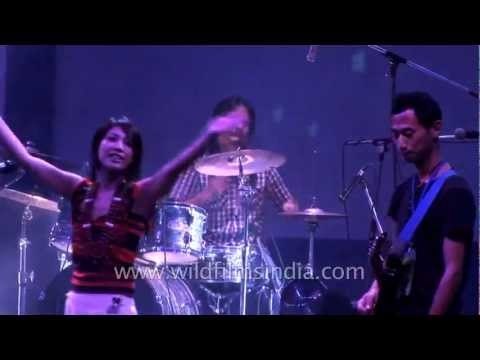 Purple Fusion yodelling superbly at NagaFest