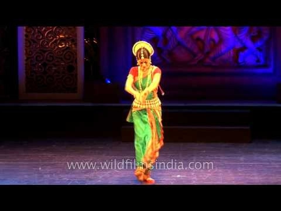 Anandini Dasi performing Moksha
