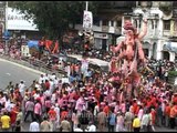 Ganesha Idols pass through busy streets with hundreds of devotees!!