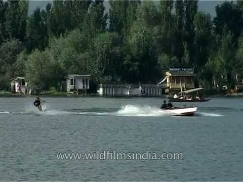 Water skiing in Srinagar, Kashmir, India