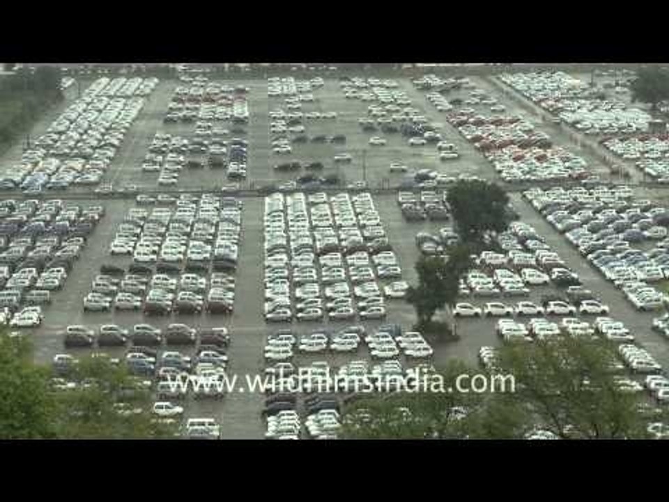 Maruti Suzuki cars line up waiting to get despatched
