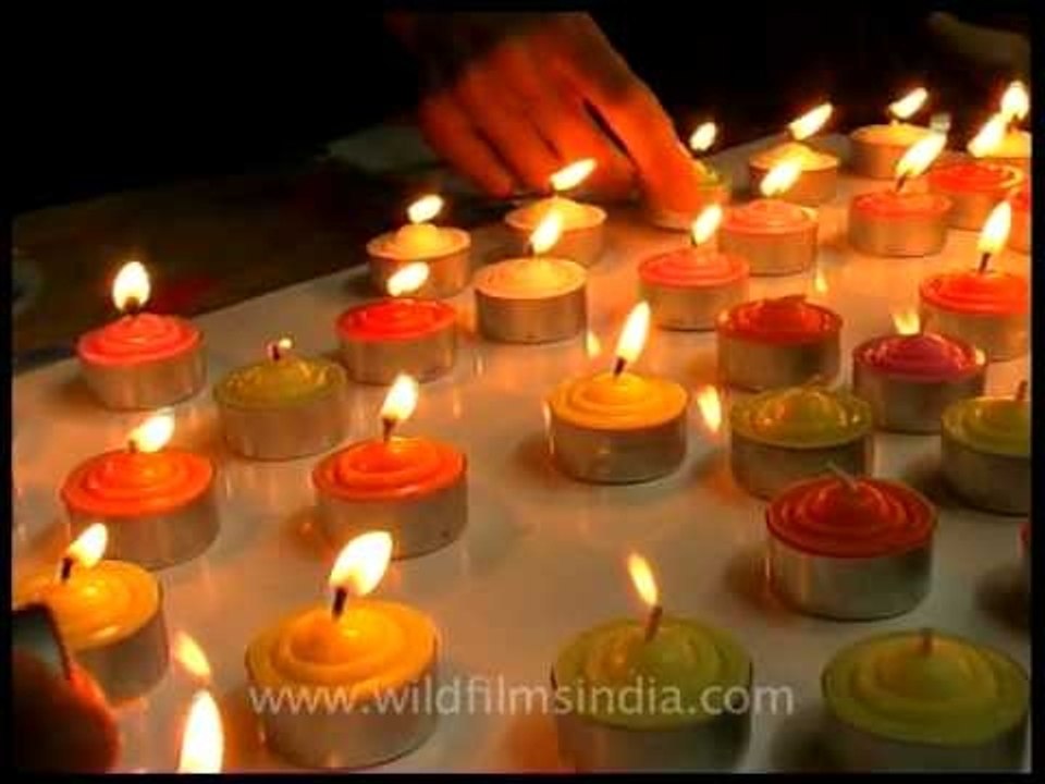 Enchanting chanting by Buddhist monks