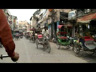 Ride on a cycle rickshaw through Chandni Chowk