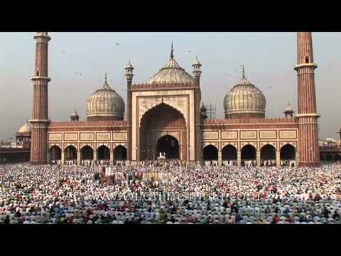 Muslims congregate for Eid Namaz at Jama Masjid of Delhi