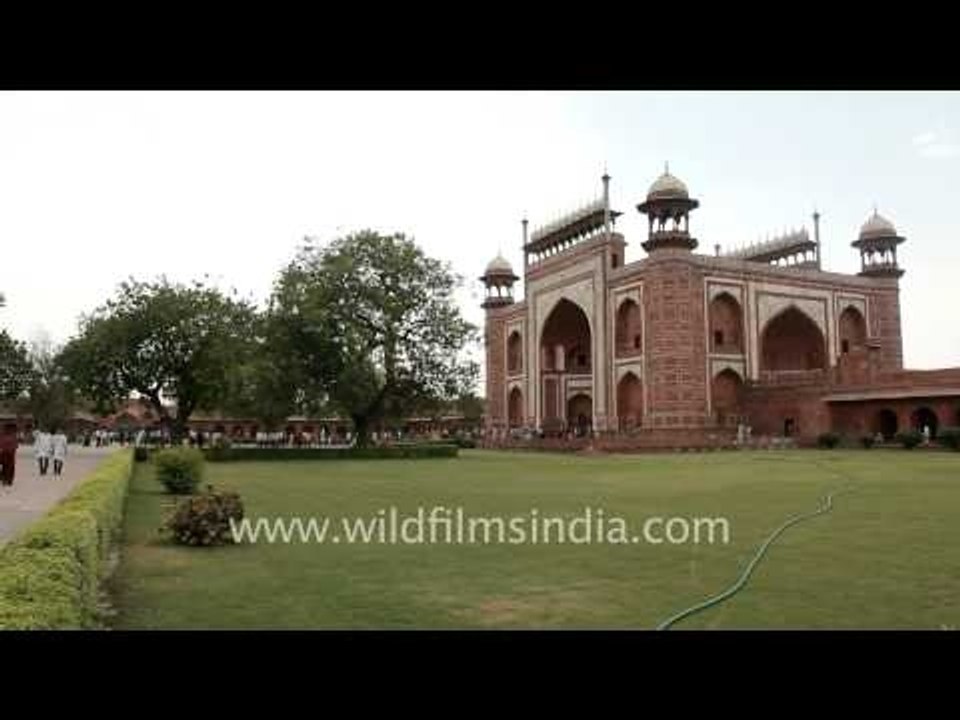 The Gateway to the Taj Mahal