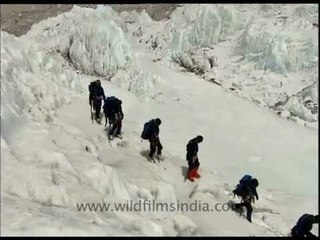 Mount everest trek
