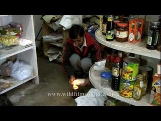 Sealing plastic packs with a candle flame