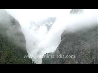 Astonishing time lapses of the Himalaya...