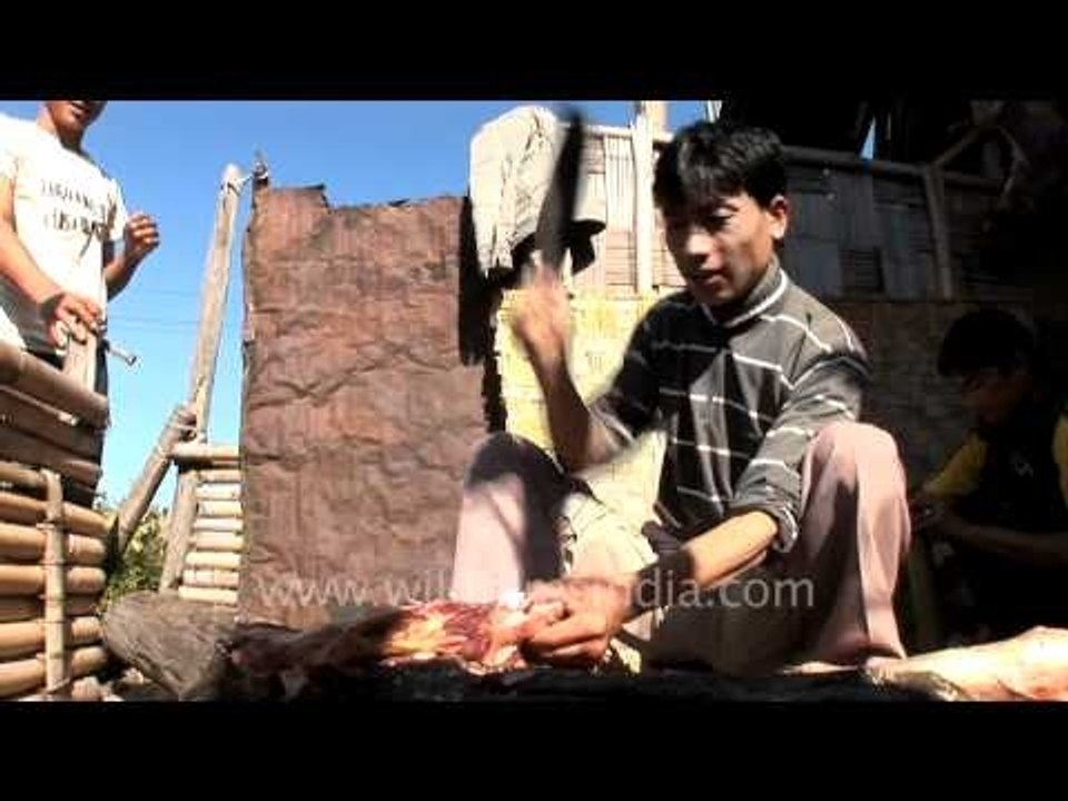 Chopping off beef