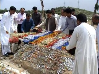Microscreen international Attock  minster of stat Visited Martyrs Grave