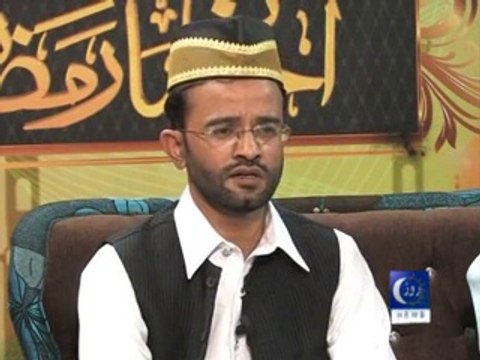 Husn e Qiraat Qari Muhammad Zeeshan Haider on Roze TV RAMZAN AFTAR TRANSMISSION P1(25-7-14)