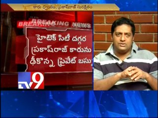 Prakash Raj escapes unhurt in a road accident