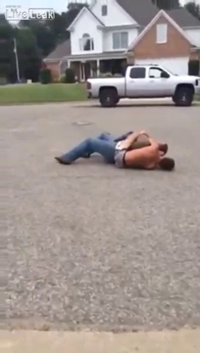 17 year old fights 36 year old man and he whoops his ass!