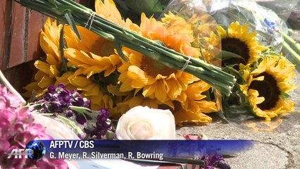 Stars and fans pay tribute to Robin Williams