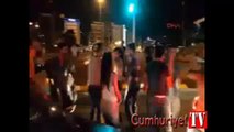 Taksim’de ‘tehlikeli’ asker uğurlama konvoyu