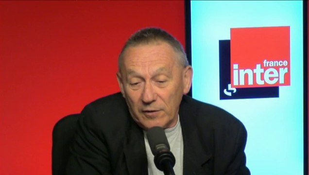 Yves Michaud : Peut être qu'on se trouve moche, mais on essaye toujours d'être beau