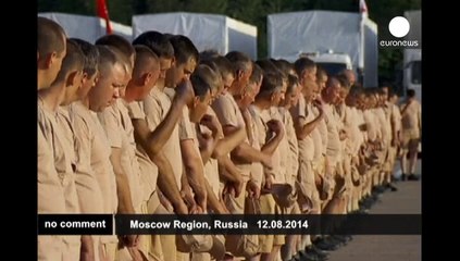Russian aid convoy heads for eastern Ukraine