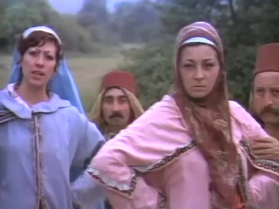 Yeşilçam'ın 'küçük eniştesi' öldü
