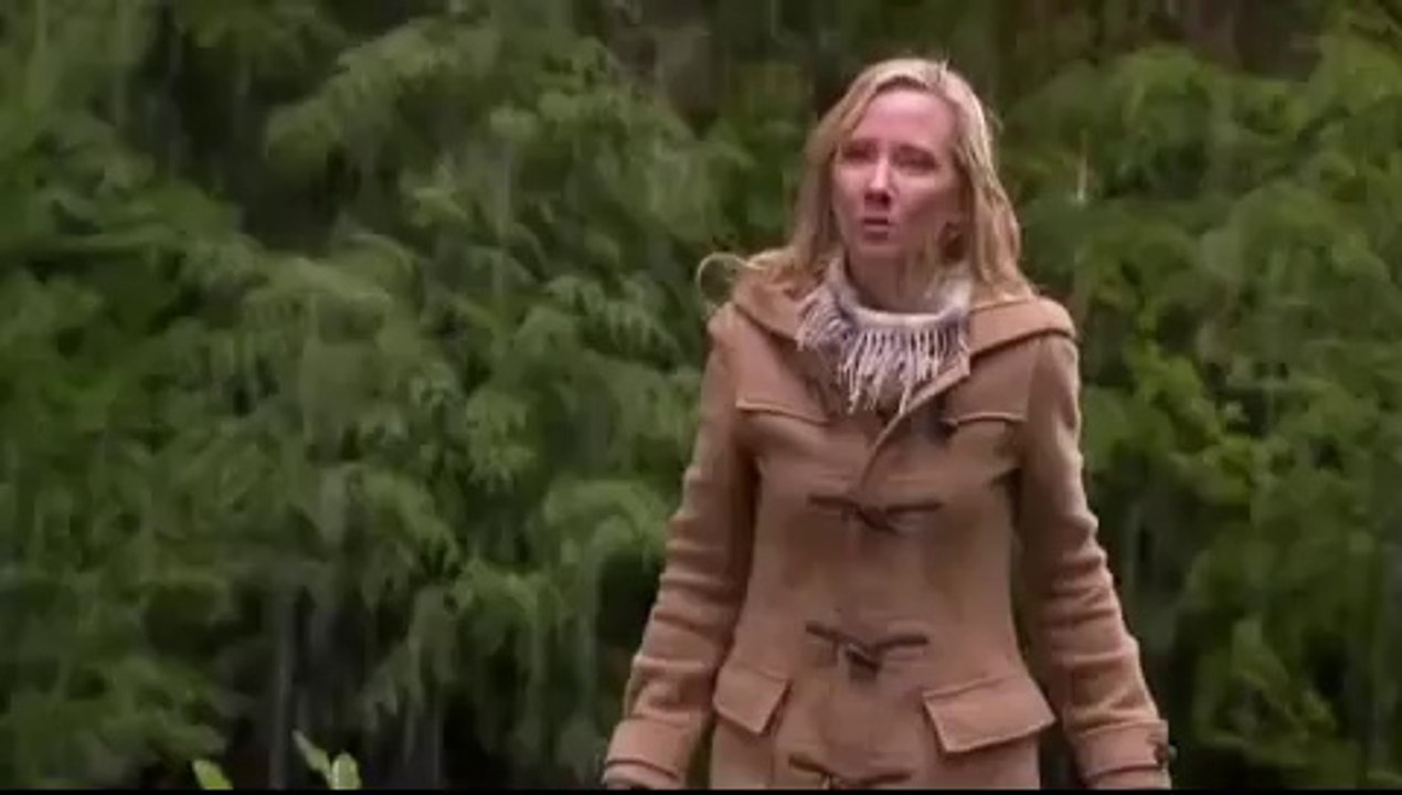 MEN IN TREES S2E5 **The Girl Who Cried Wolf (1)**