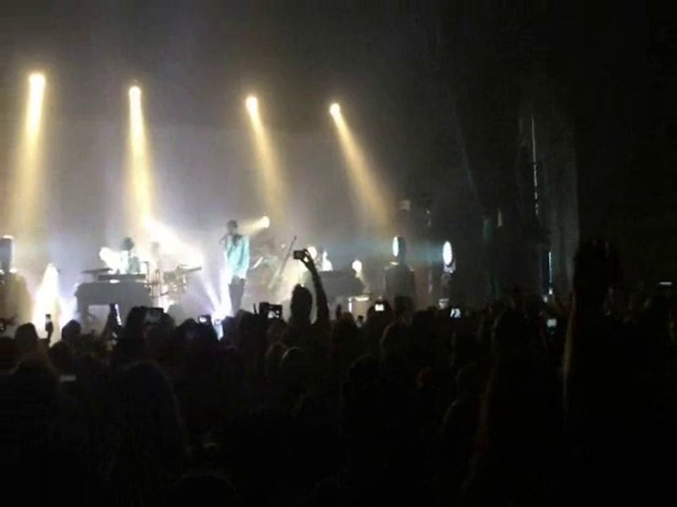 04/10/2014 Concert de stromae @ Los Angeles : FORMIDABLE
