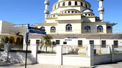 Avustralya'da Camiye Saldırı