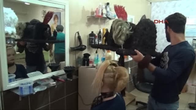 Zonguldak Kuaför Saçtan Maden Galerisi Figürü Yaptı