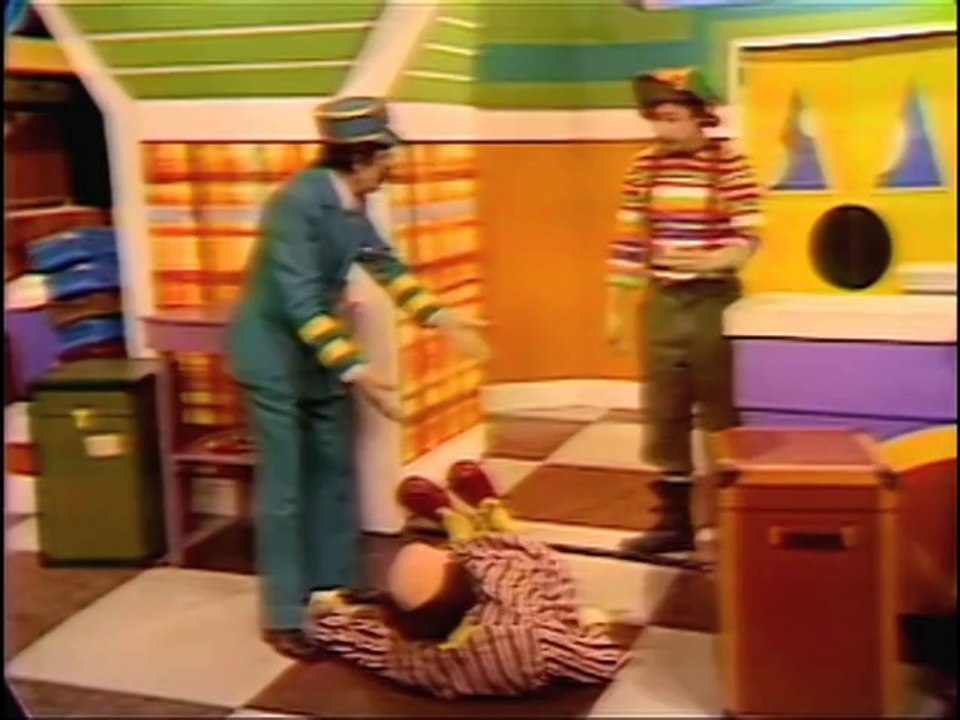 Extrait de Patofville (1976) avec « Magic » Tom Auburn et Denis Drouin