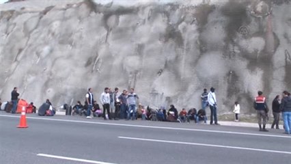 Arızalanan Otobüsteki 50 Yolcunun Saatlerce Bekletildiği İddiası