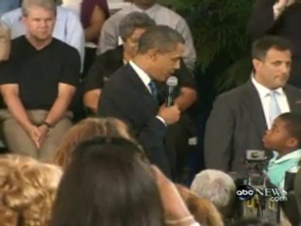 Small Boy Asks Question From Obama