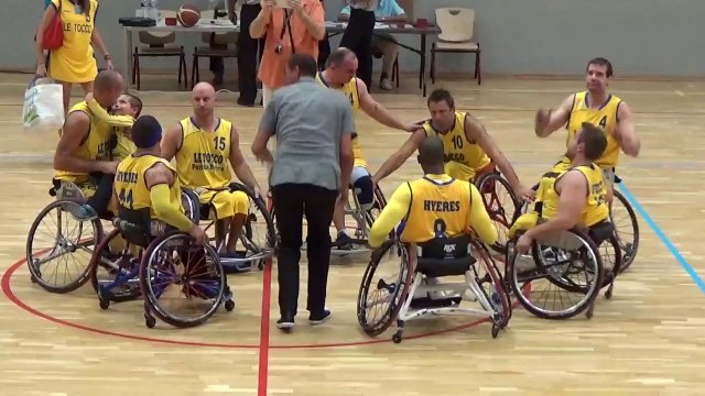Handibasket Nationale 1A: Extraits du match Hyères-Toulouse du 04.10.14