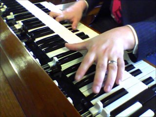 Sunday Morning Worship 10/12/14 at Capital City COGIC - Dan "Spiffy" Neuman on organ