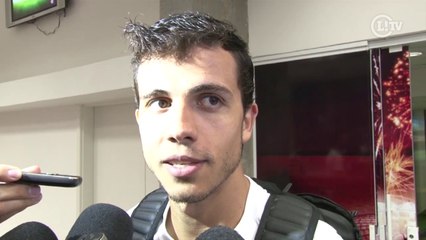 Nilmar agradece apoio da torcida após 'vexame' em Chapecó