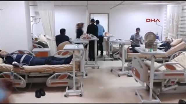 Sivas'ta Polisleri Taşıyan Otobüs Devrildi 3 Şehit 33 Yaralı 3