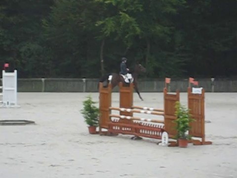 Litchie de Bernot en CSO à Compiègne 11 10 2014 Prépa 1M