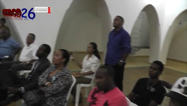 RUEDA DE PRENSA DE EUGENIO CEDEÑO DANDO PASO AL PRM