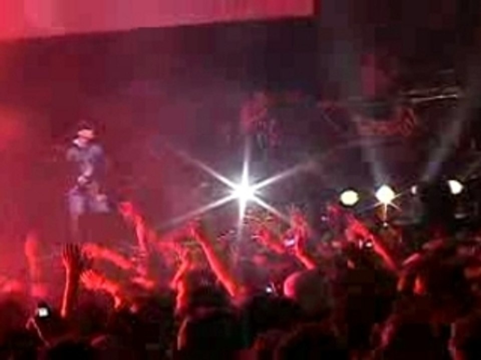 TRES CORONAS LIVE IN CHILE