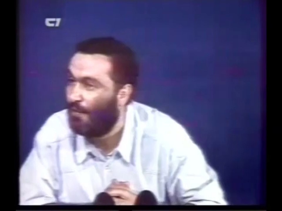 ով   ծախեց   շահումյանը