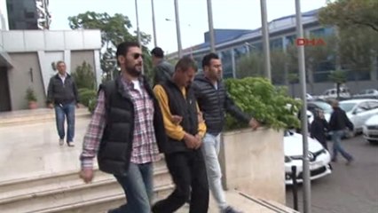 Kolundan Bıçakladığı Arkadaşı Kalp Krizinden Öldü