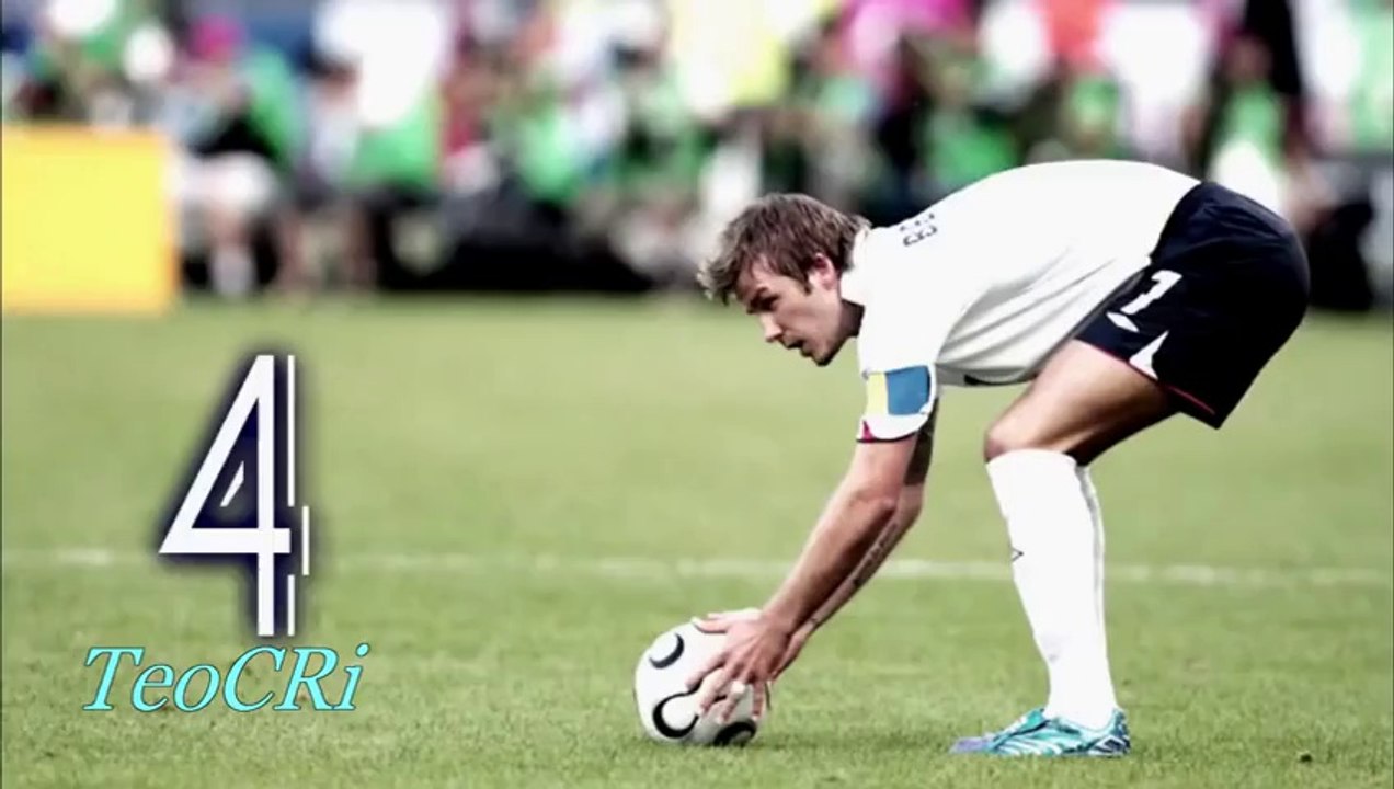 C.Ronaldo Vs D.Beckham Vs Ronaldinho Vs L.Messi - Top 5 Free KIcks.mp4