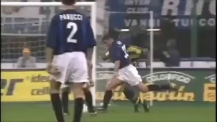 Christian Vieri grande gol [Inter-Parma 1999].mp4