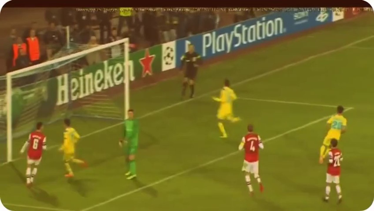 Jose Callejon Amazing Lob Goal Napoli vs Arsenal 2 0 HD 2013